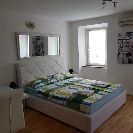 Studio Amar Apartment *